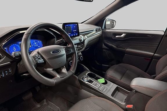 Ford Kuga 8 of 19