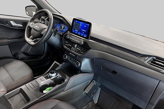 Ford Kuga 4 of 19