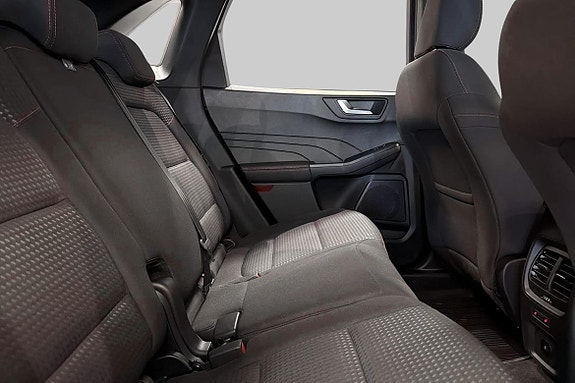 Ford Kuga 5 of 19