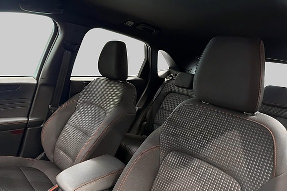Ford Kuga 9 of 19