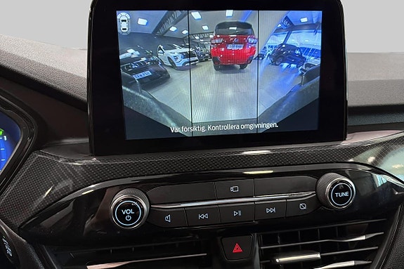 Ford Kuga 12 of 19