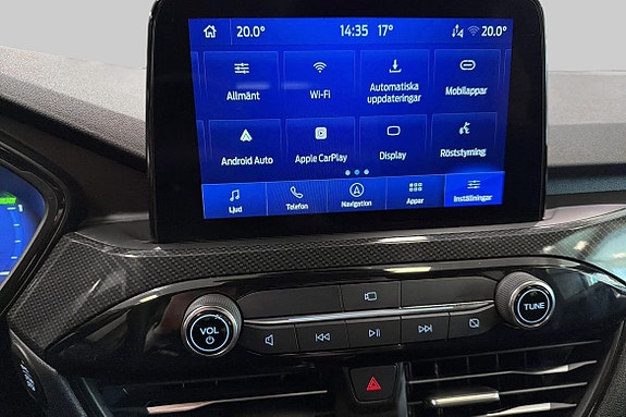 Ford Kuga 16 of 19