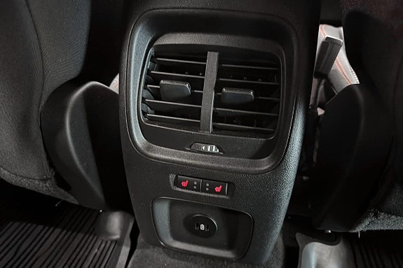 Ford Kuga 6 of 19