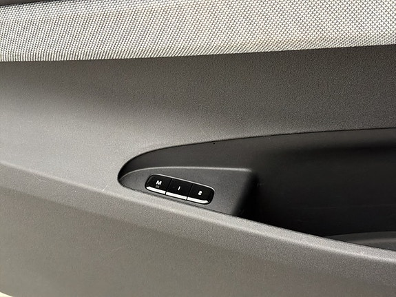 Polestar 2 12 of 30