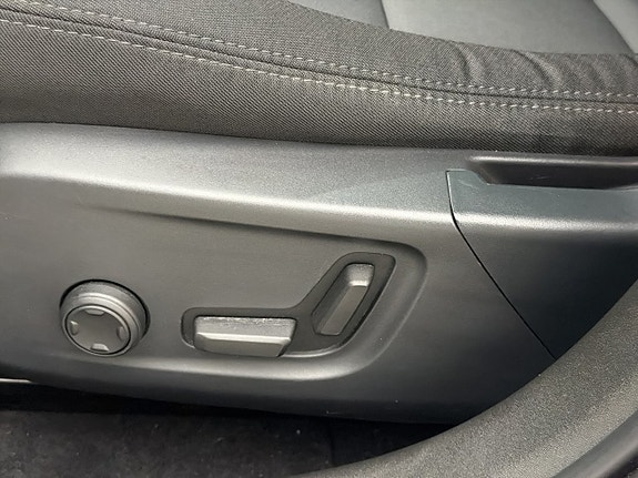 Polestar 2 13 of 30