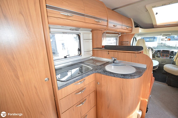 Bürstner T615 SOLANO/3,0 160hk/Kamkedja 8 of 21
