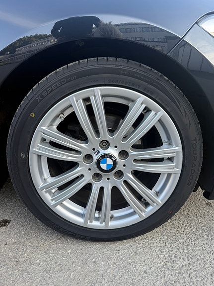 BMW 118i 4 of 7