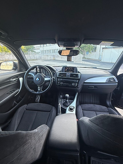 BMW 118i 6 of 7