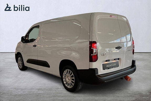 Toyota Proace City 2 of 19