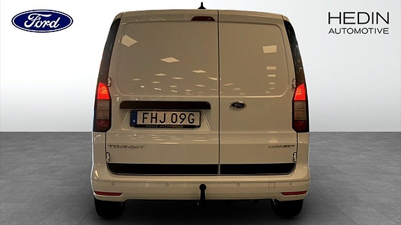 Ford Transit Connect 7 of 12