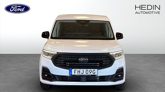 Ford Transit Connect 8 of 12