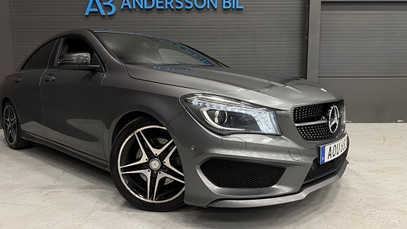 Mercedes-Benz CLA250 3 of 26