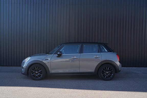 MINI Cooper 5 of 17