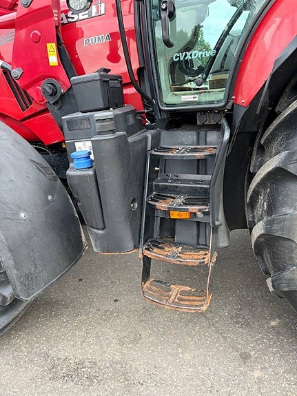 Case IH Puma 240 CVX 11 of 18