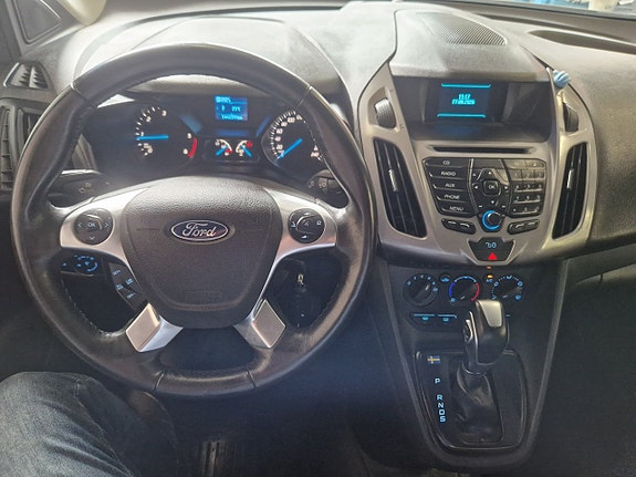 Ford Transit Connect 9 of 18