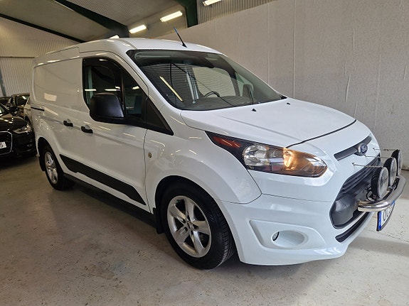 Ford Transit Connect 2 of 18