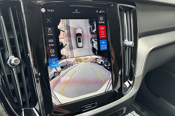 Volvo V60 13 of 13
