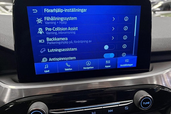 Ford Kuga 14 of 14