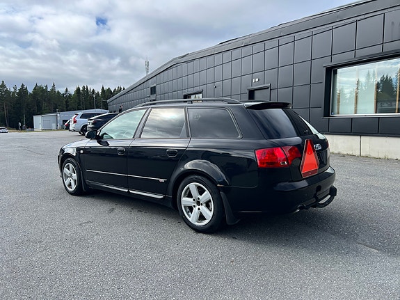 Audi A4 3 of 10