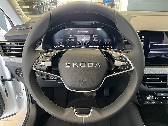 Skoda Kamiq 6 of 14