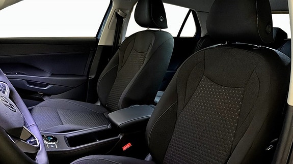 Volkswagen T-Roc 8 of 12
