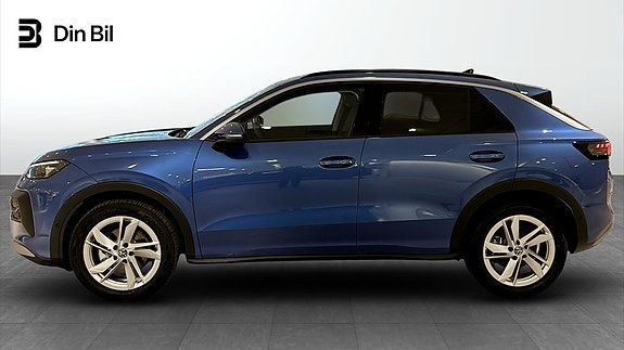 Volkswagen T-Roc 2 of 12