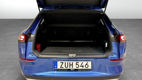 Volkswagen T-Roc 12 of 12