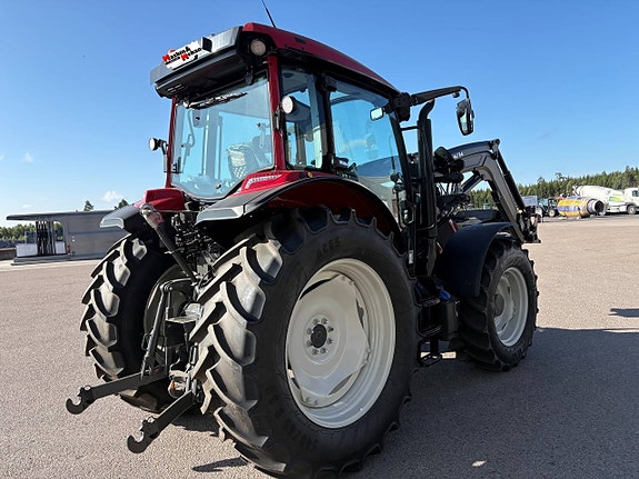 Valtra A115 HiTech / Lastare / 25 timmar / Räntekampanj 7 of 12