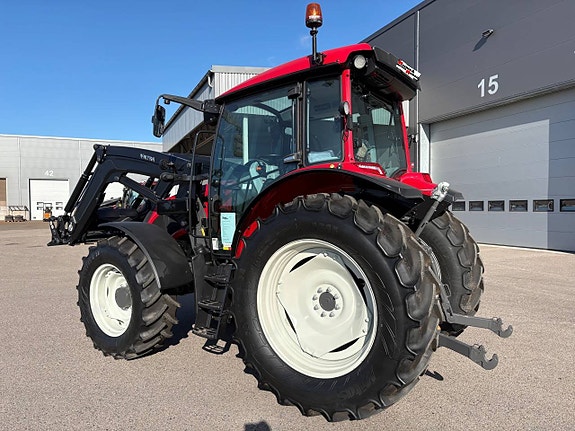 Valtra A115 HiTech / Lastare / 25 timmar / Räntekampanj 10 of 12