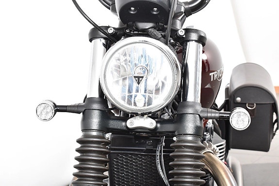 Triumph Bonneville Bobber ABS Nyservad 5 of 18