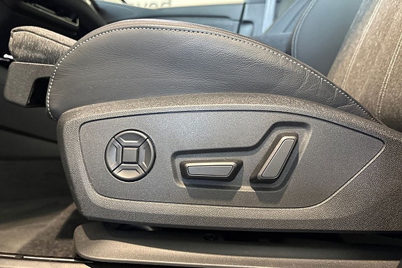 Audi Q6 e-tron 14 of 27