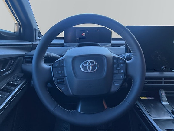 Toyota bZ4X Touring 9 of 27