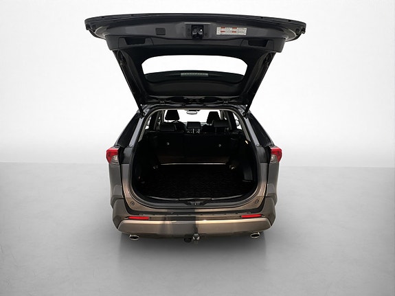Toyota RAV4 9 of 30
