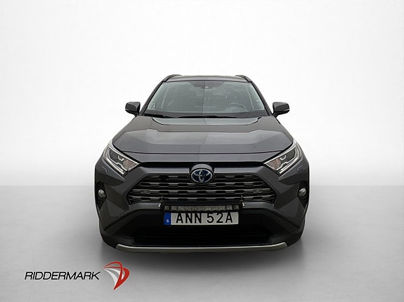 Toyota RAV4 2 of 30