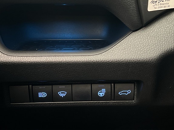 Toyota RAV4 29 of 30