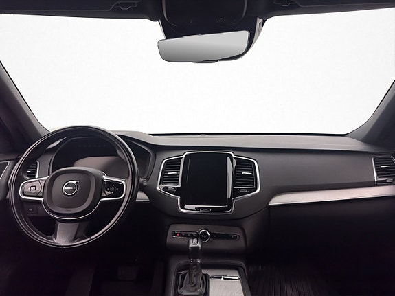 Volvo XC90 21 of 30