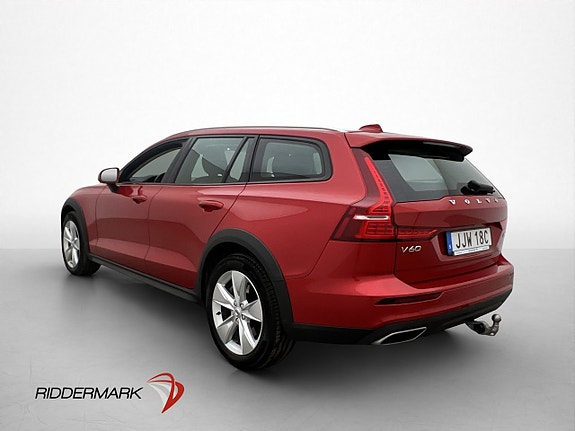 Volvo V60 Cross Country 5 of 30