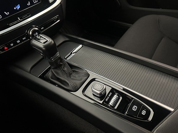 Volvo V60 Cross Country 29 of 30