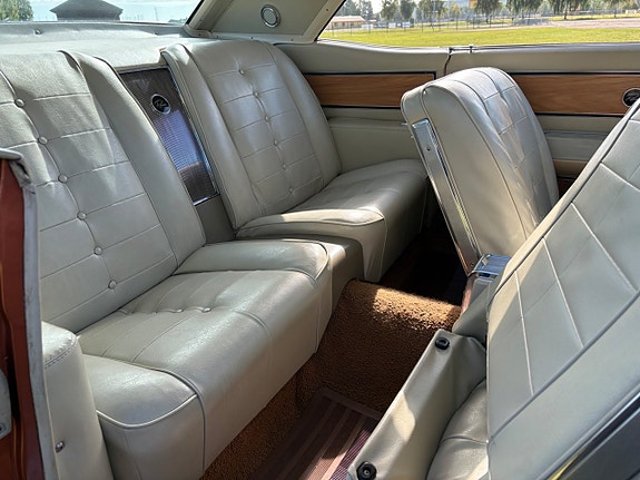 Buick Riviera 15 of 25
