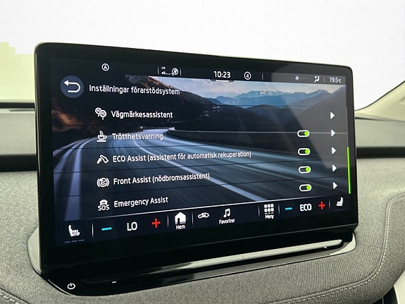 Skoda Enyaq 25 of 30