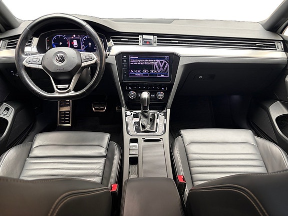 Volkswagen Passat Alltrack 10 of 18