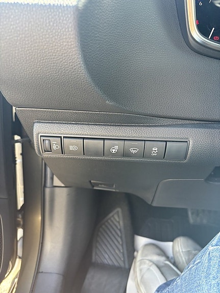 Toyota Corolla 11 of 23