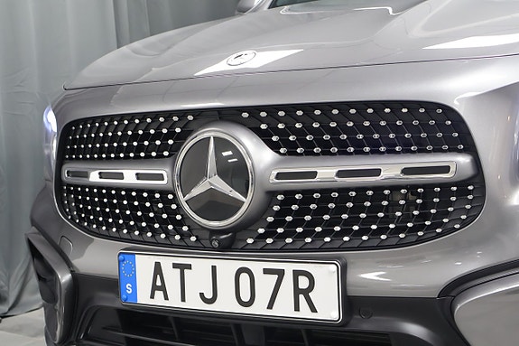 Mercedes-Benz GLB220 d 7 of 26