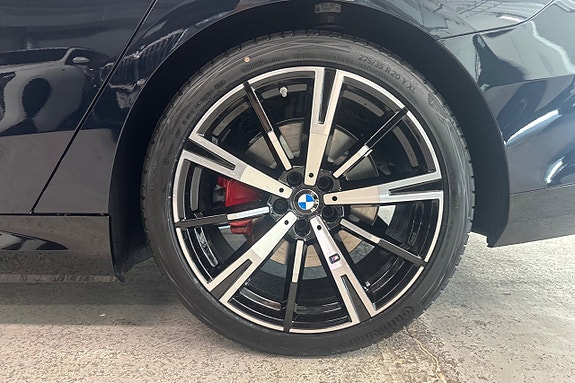 BMW 530e 17 of 20