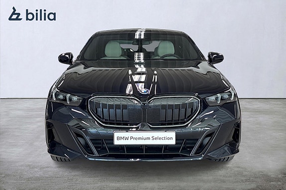 BMW 530e 5 of 20