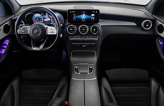Mercedes-Benz GLC200 9 of 20