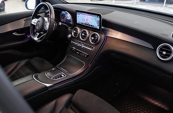 Mercedes-Benz GLC200 15 of 20