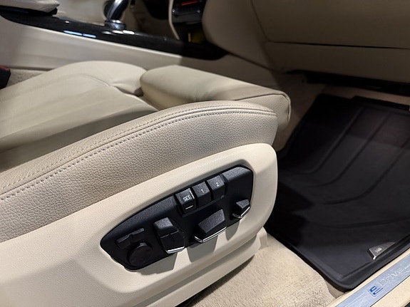 BMW X5 29 of 30