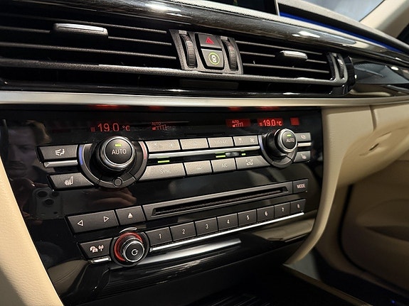 BMW X5 27 of 30