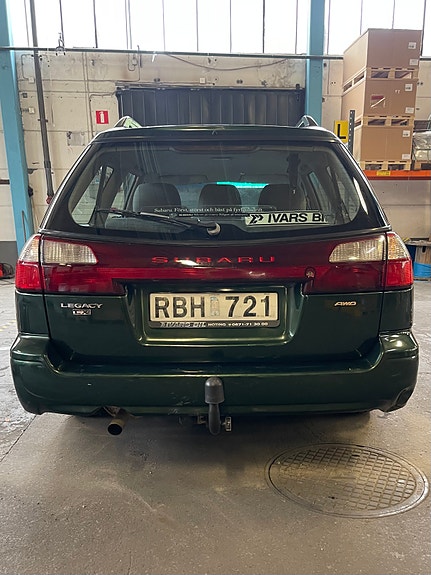 Subaru Legacy 3 of 13